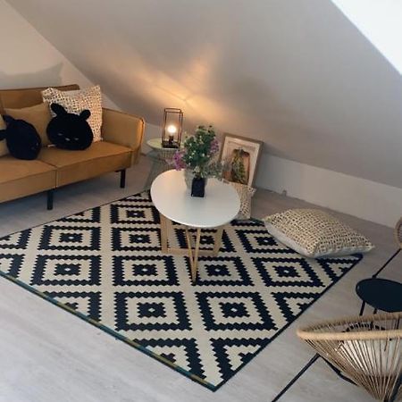 Logement Convivial, Charmant Et Spacieux Saint-Marcel  Luaran gambar