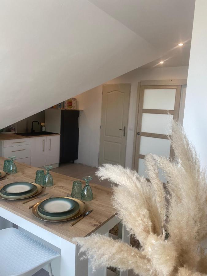 Logement Convivial, Charmant Et Spacieux Saint-Marcel  Luaran gambar